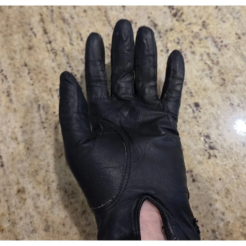 Vintage Womens Size L 7.5 Black Leather Lined Short Gloves Fownes Costume Witch